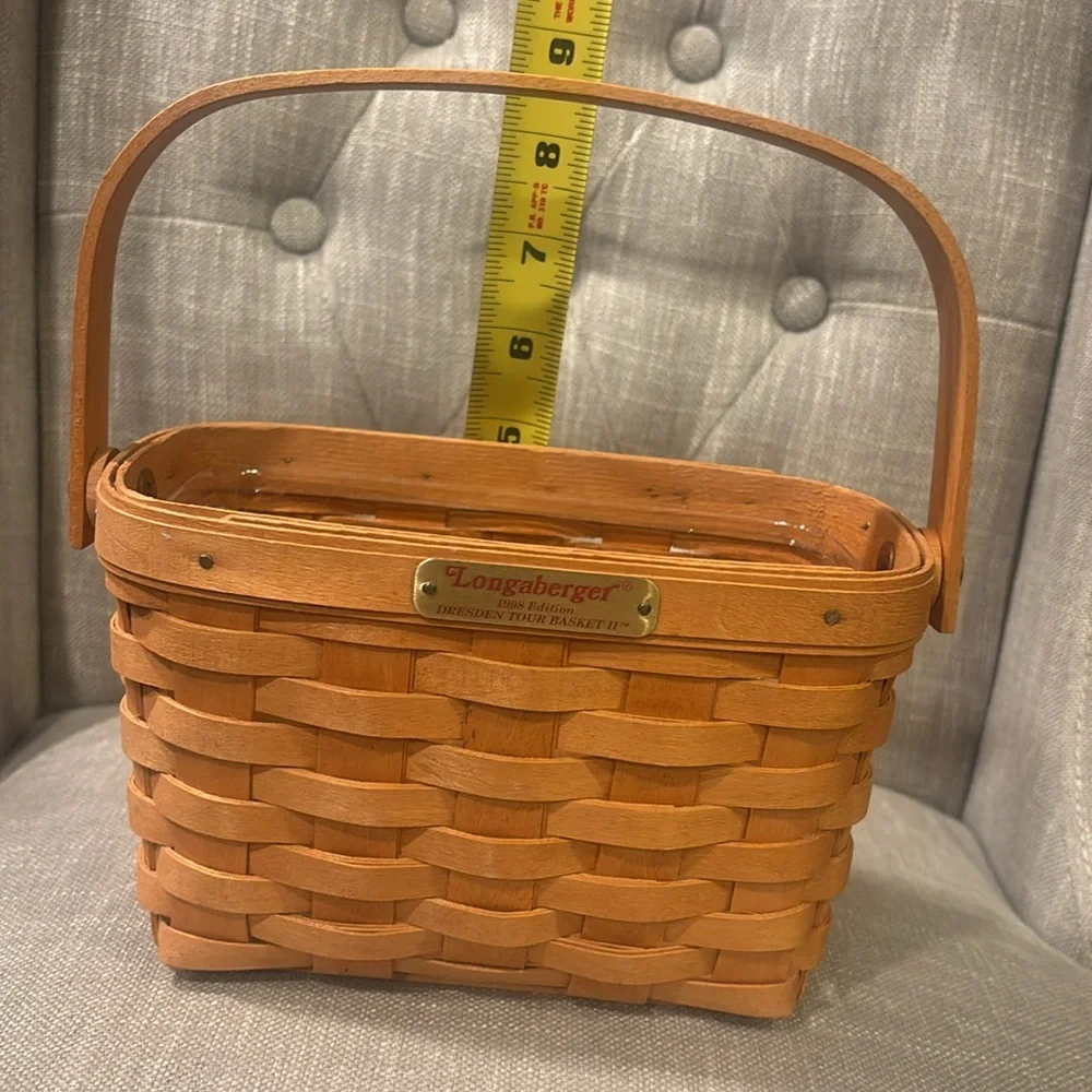 Longaberger 1998 Dresden Tour Basket - Signed